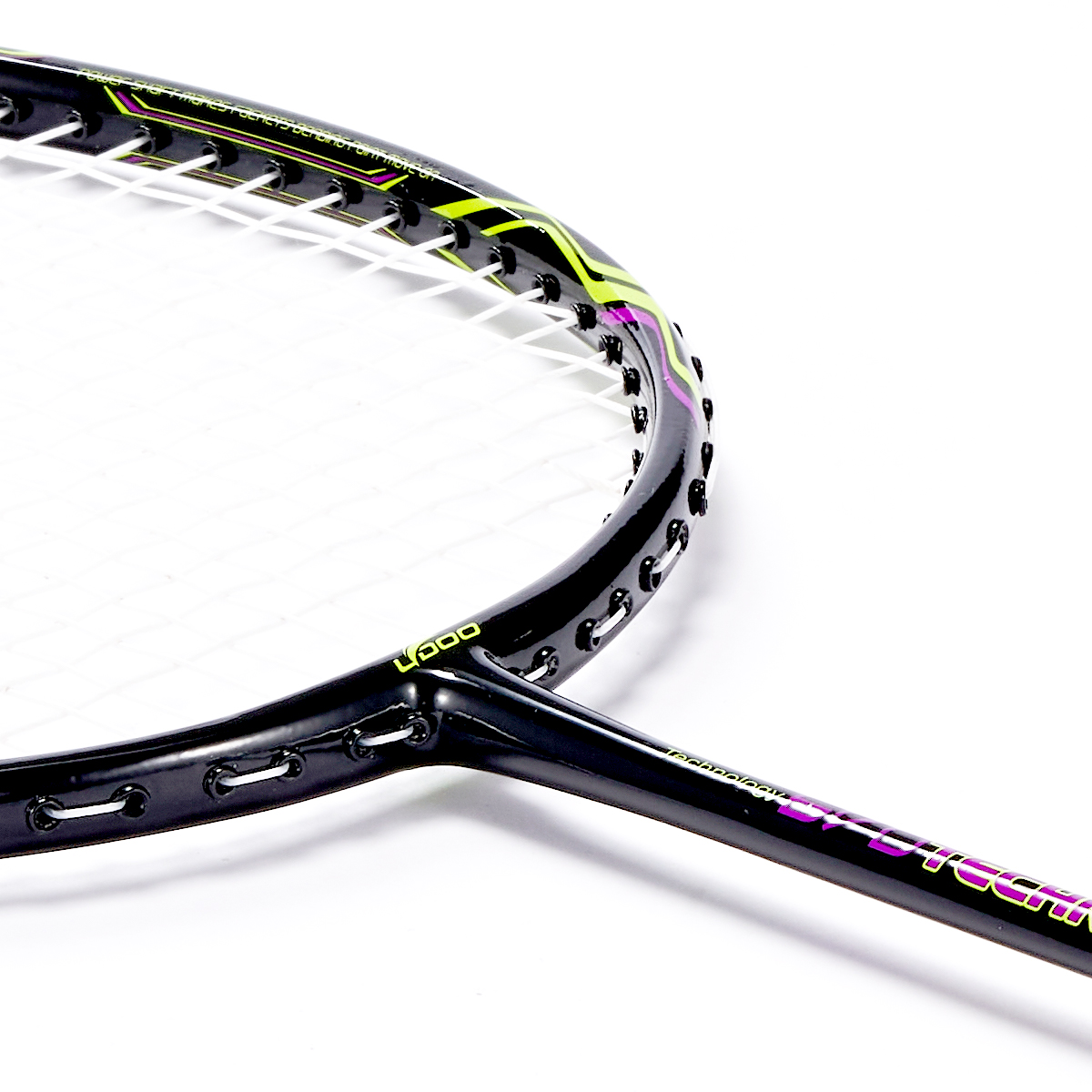 UC670 3U 複合グラファイトバドミントンラケット、軽量 - Badminton Racket のレビューと価格